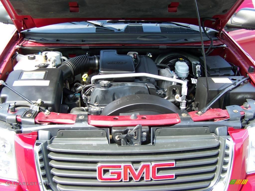 2005 Envoy XL SLT 4x4 - Magnetic Red Metallic / Light Gray photo #16