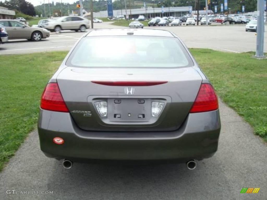 2007 Accord EX-L V6 Sedan - Carbon Bronze Pearl / Ivory photo #3