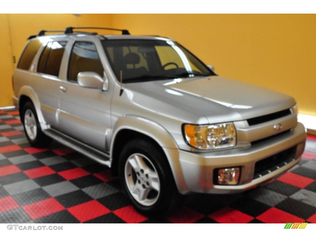 2003 QX4  - Brilliant Silver / Graphite photo #1