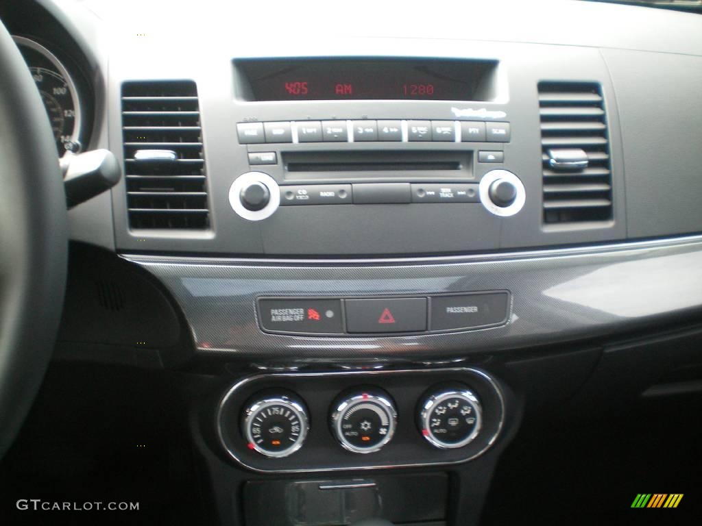 2010 Lancer GTS - Wicked White Metallic / Black photo #7