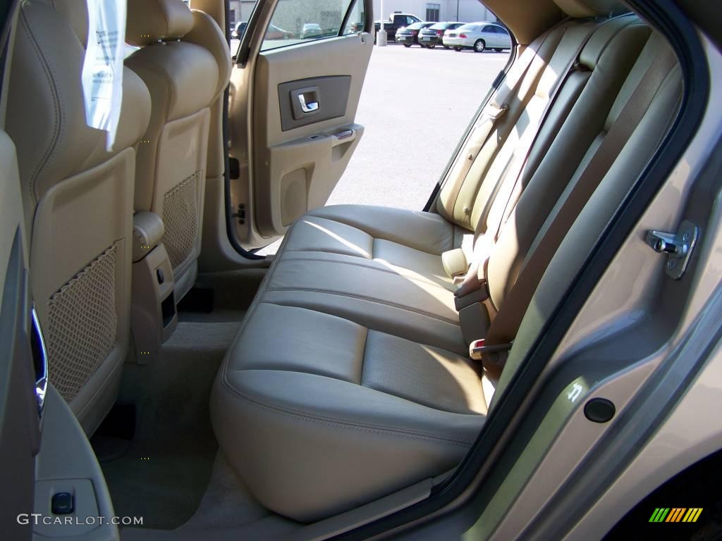 2006 CTS Sedan - Sand Storm / Cashmere photo #10