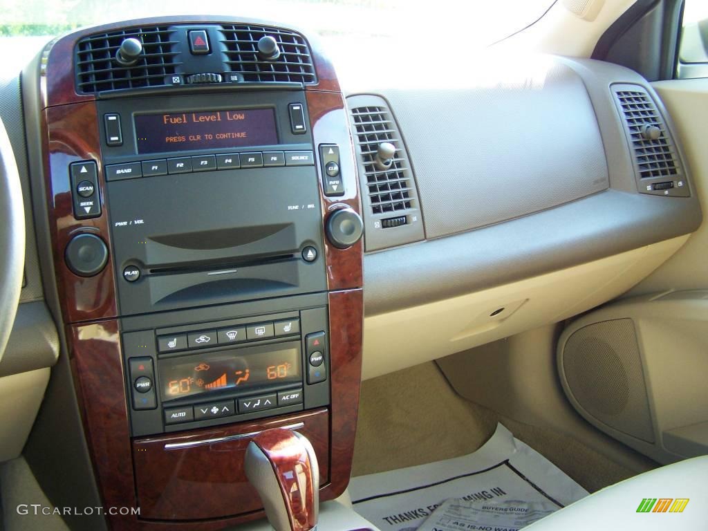 2006 CTS Sedan - Sand Storm / Cashmere photo #18