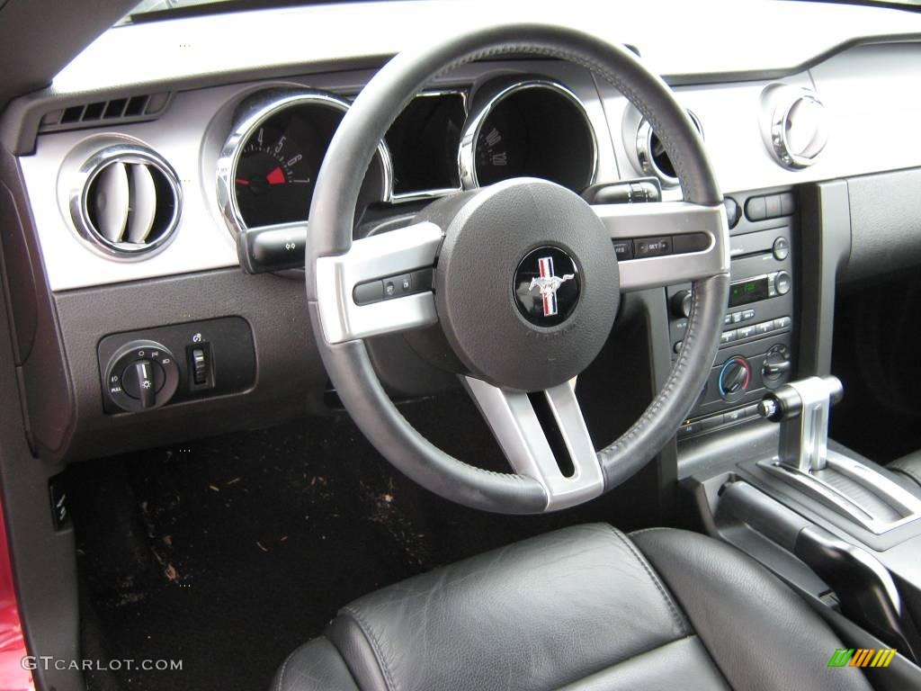 2007 Mustang V6 Premium Coupe - Redfire Metallic / Dark Charcoal photo #18