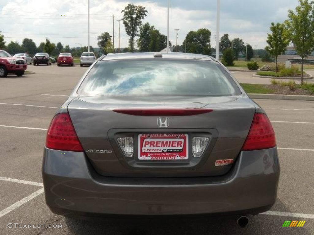 2006 Accord EX-L Sedan - Carbon Bronze Pearl / Black photo #5