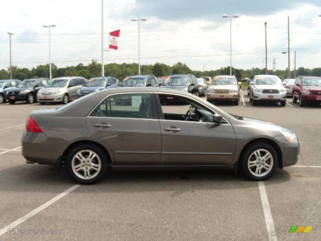 2006 Accord EX-L Sedan - Carbon Bronze Pearl / Black photo #13