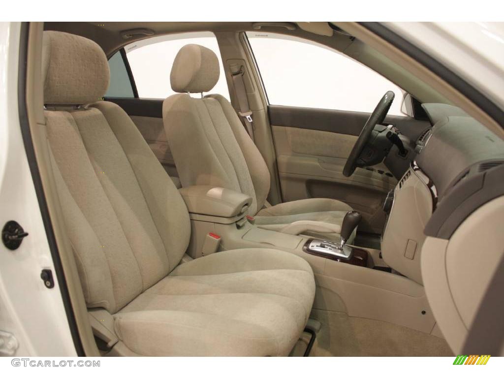 2006 Sonata GLS V6 - Powder White Pearl / Beige photo #16