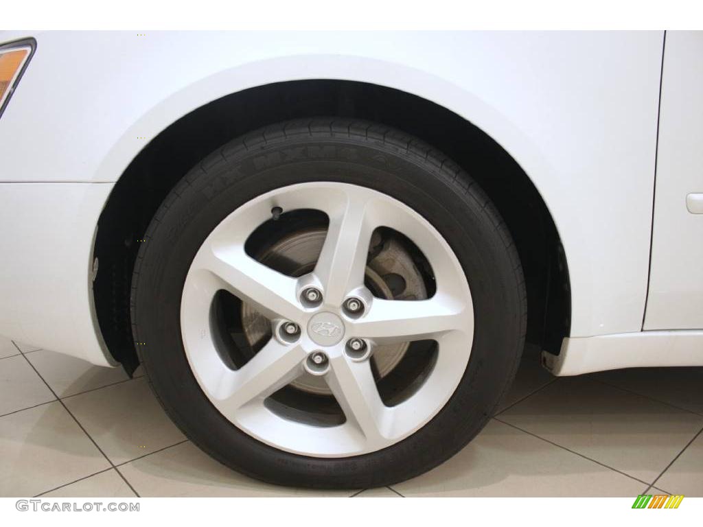 2006 Sonata GLS V6 - Powder White Pearl / Beige photo #21