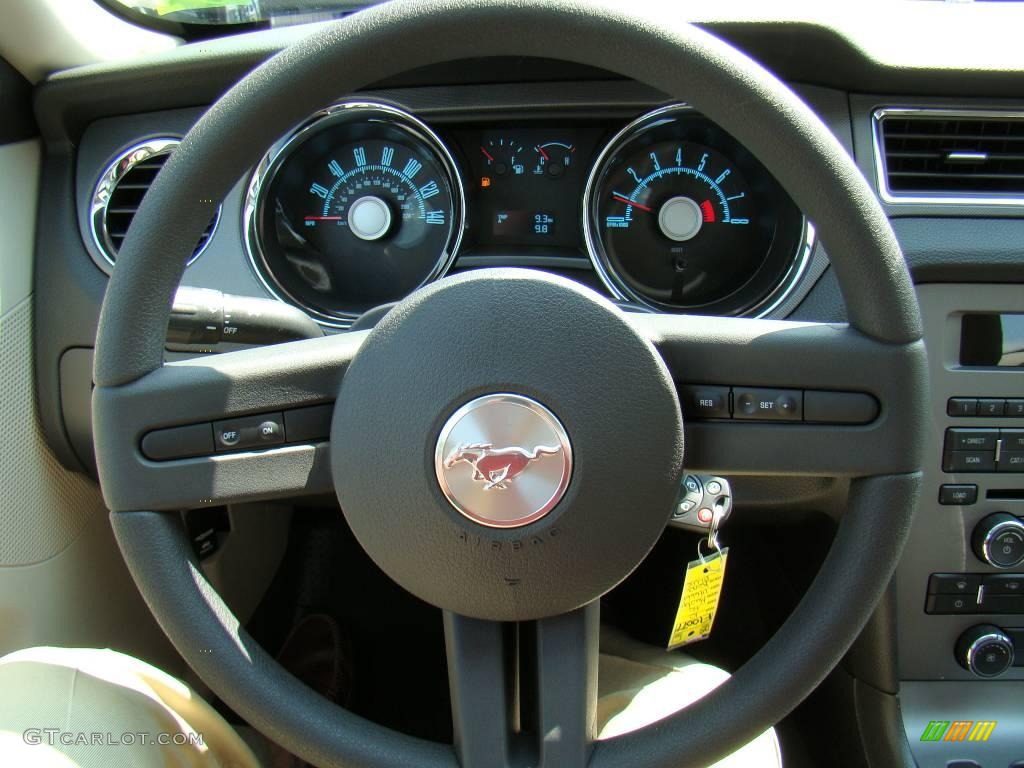 2010 Mustang GT Coupe - Kona Blue Metallic / Stone photo #16