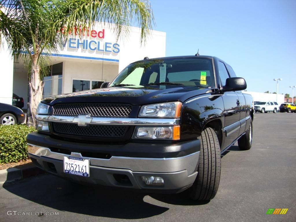 2005 Silverado 1500 LS Extended Cab - Black / Medium Gray photo #1