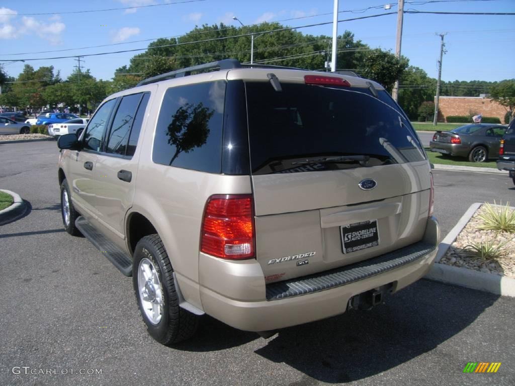 2004 Explorer XLT - Pueblo Gold Metallic / Medium Parchment photo #5