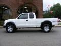 Super White - Tacoma V6 TRD Xtracab 4x4 Photo No. 16