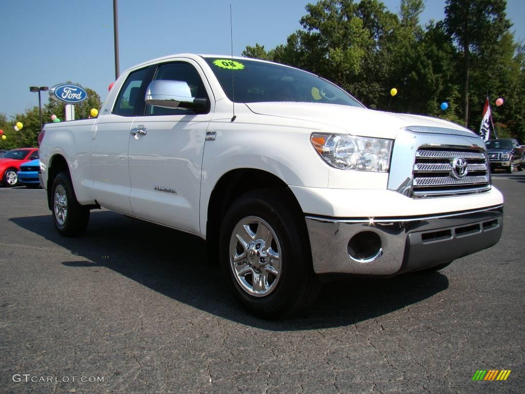 Super White Toyota Tundra