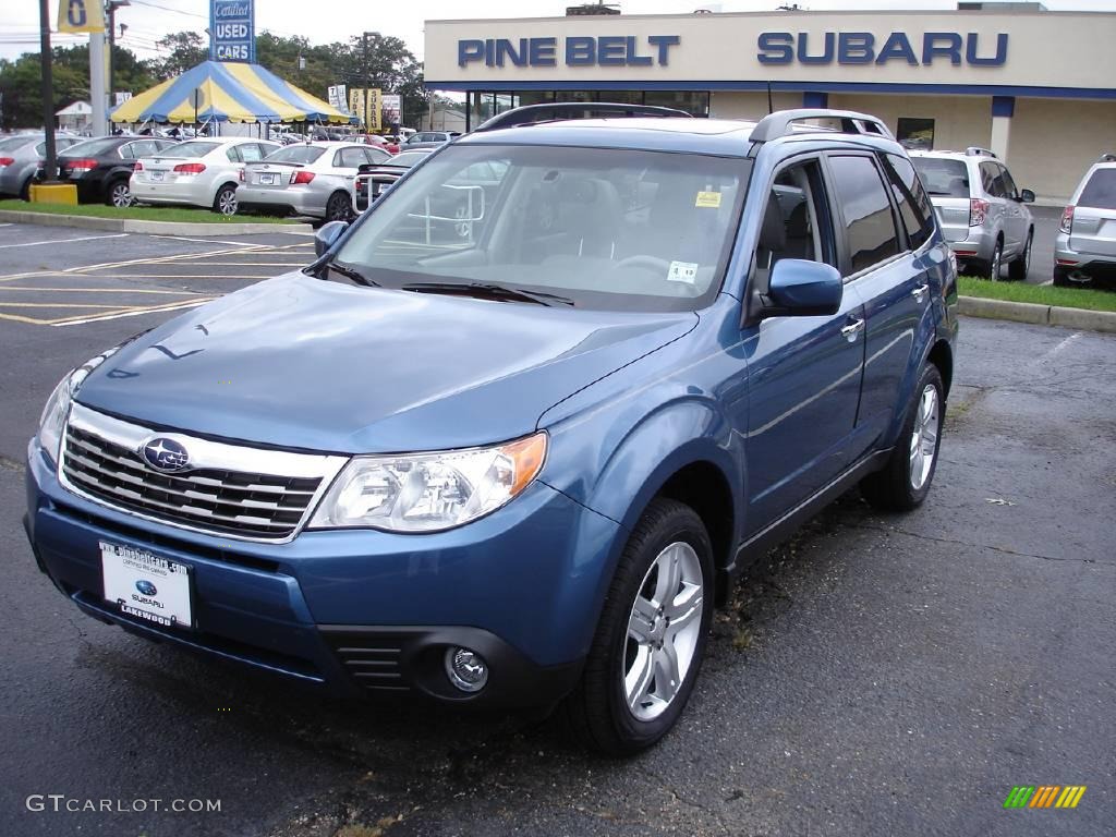 2009 Forester 2.5 X Limited - Newport Blue Pearl / Platinum photo #1