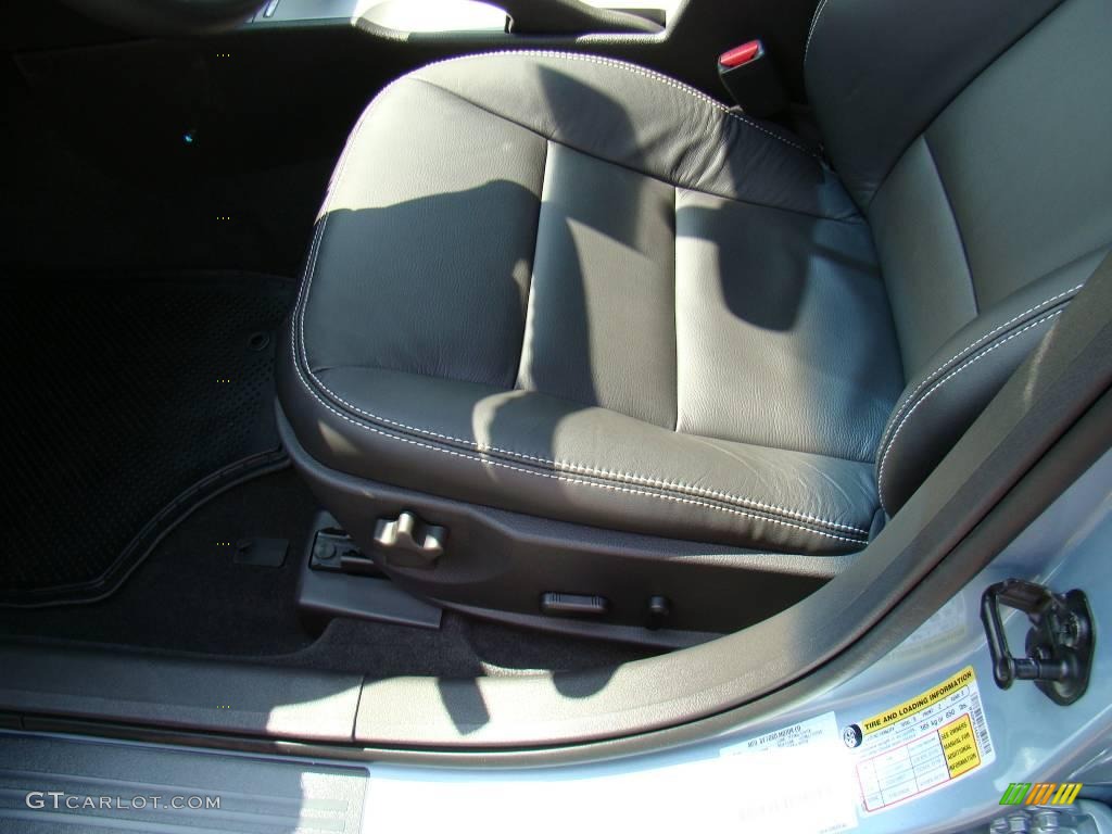 2010 Fusion Hybrid - Light Ice Blue Metallic / Charcoal Black photo #16