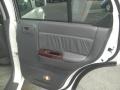 1998 Cream White Isuzu Rodeo LS  photo #23