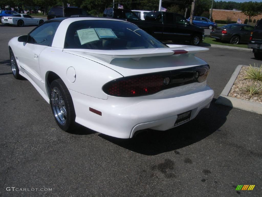 2000 Firebird Trans Am Coupe - Arctic White / Taupe photo #4
