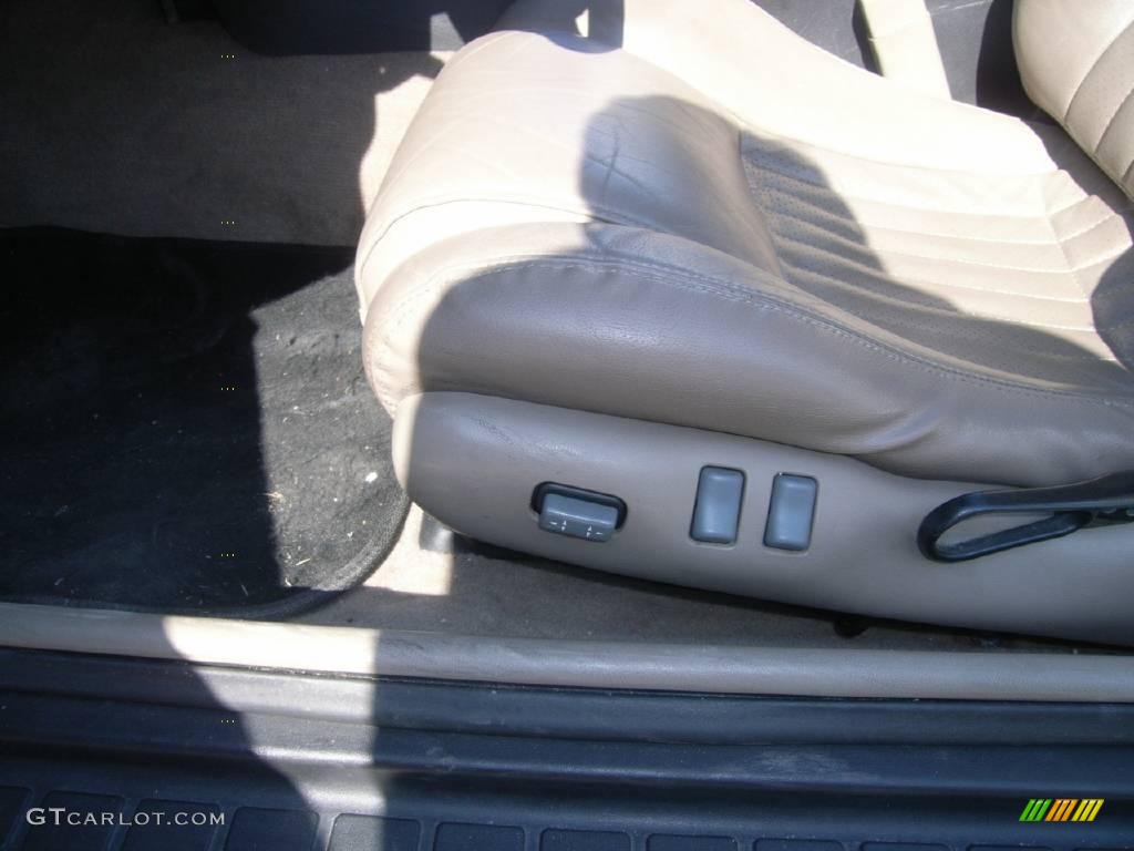 2000 Firebird Trans Am Coupe - Arctic White / Taupe photo #16