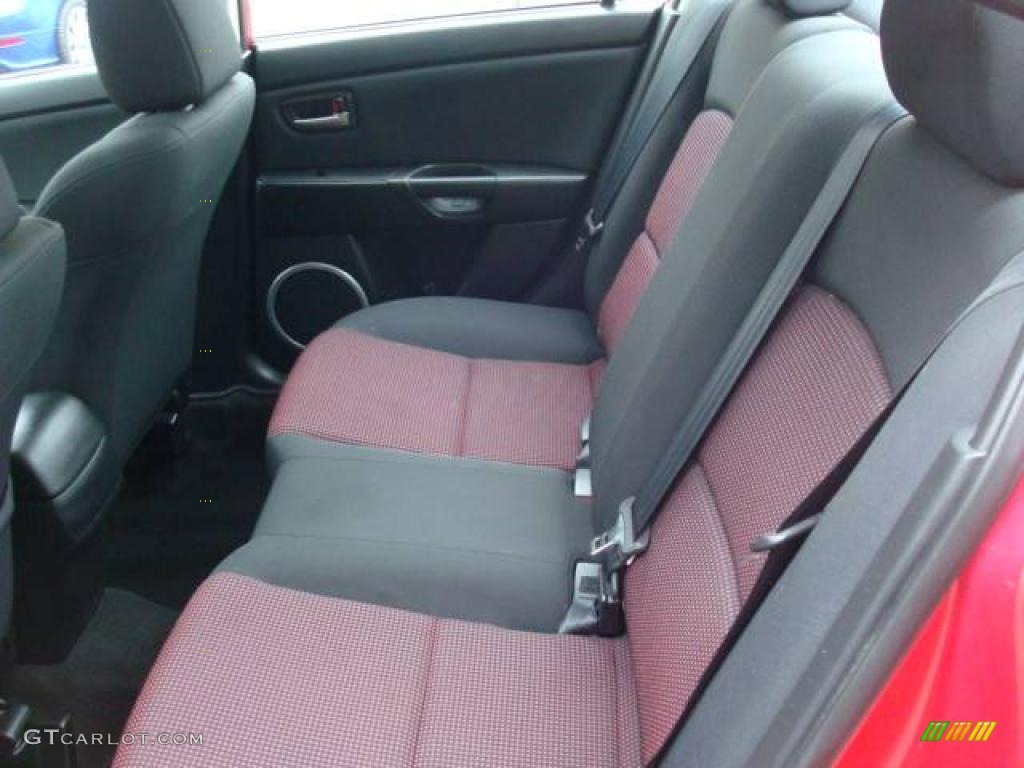 2006 MAZDA3 s Sedan - Velocity Red Mica / Black/Red photo #11