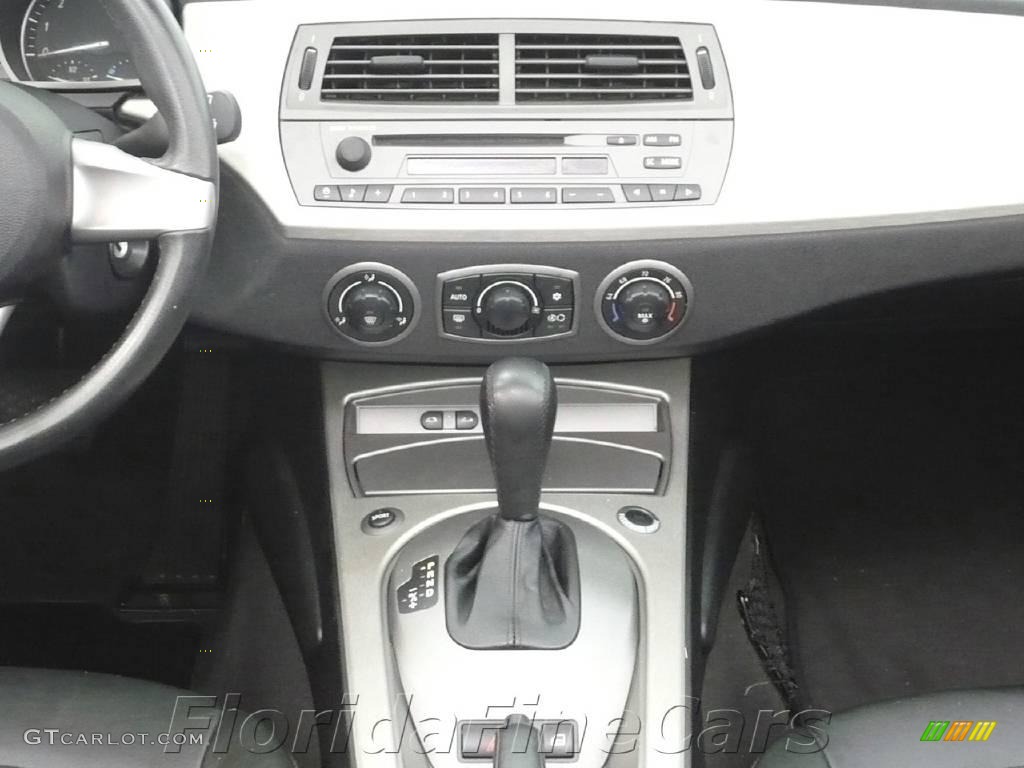 2003 Z4 2.5i Roadster - Sterling Grey Metallic / Black photo #17