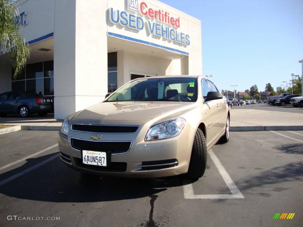 Sandstone Metallic Chevrolet Malibu