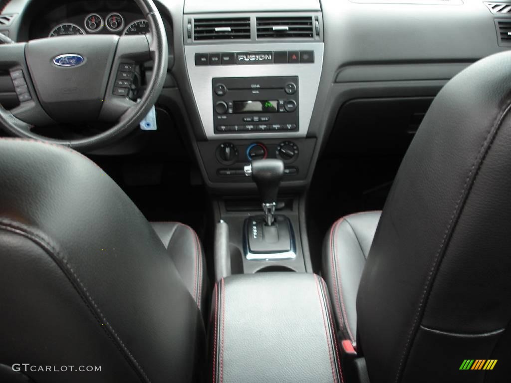 2007 Fusion SE - Tungsten Grey Metallic / Charcoal Black photo #12