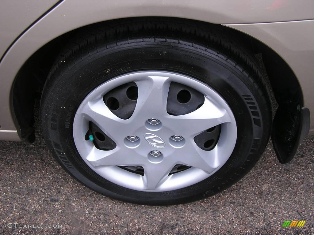 2006 Elantra GLS Sedan - Champagne Beige / Beige photo #19