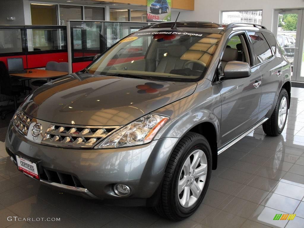 Platinum Pearl Metallic Nissan Murano