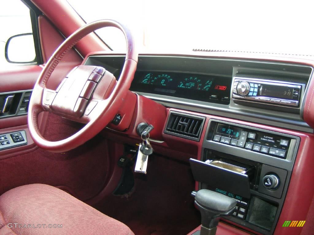 1990 Cutlass Supreme SL Sedan - White / Red photo #16