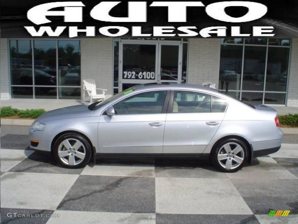 2008 Passat Komfort Sedan - Reflex Silver / Pure Beige photo #1