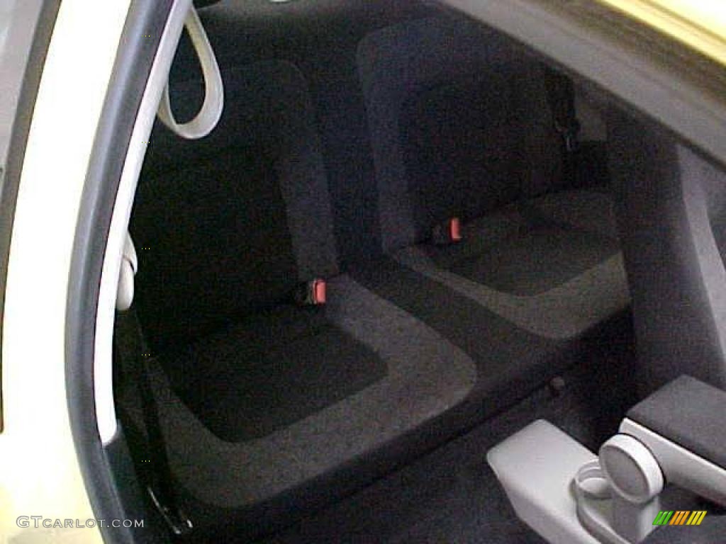 2001 New Beetle GLS Coupe - Yellow / Light Grey photo #10
