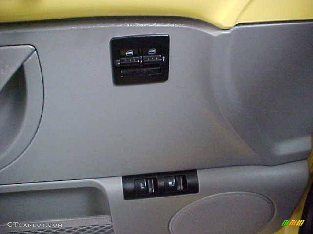 2001 New Beetle GLS Coupe - Yellow / Light Grey photo #17