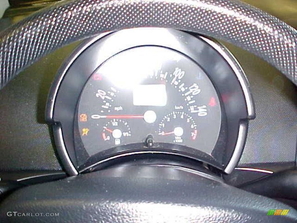 2001 New Beetle GLS Coupe - Yellow / Light Grey photo #18