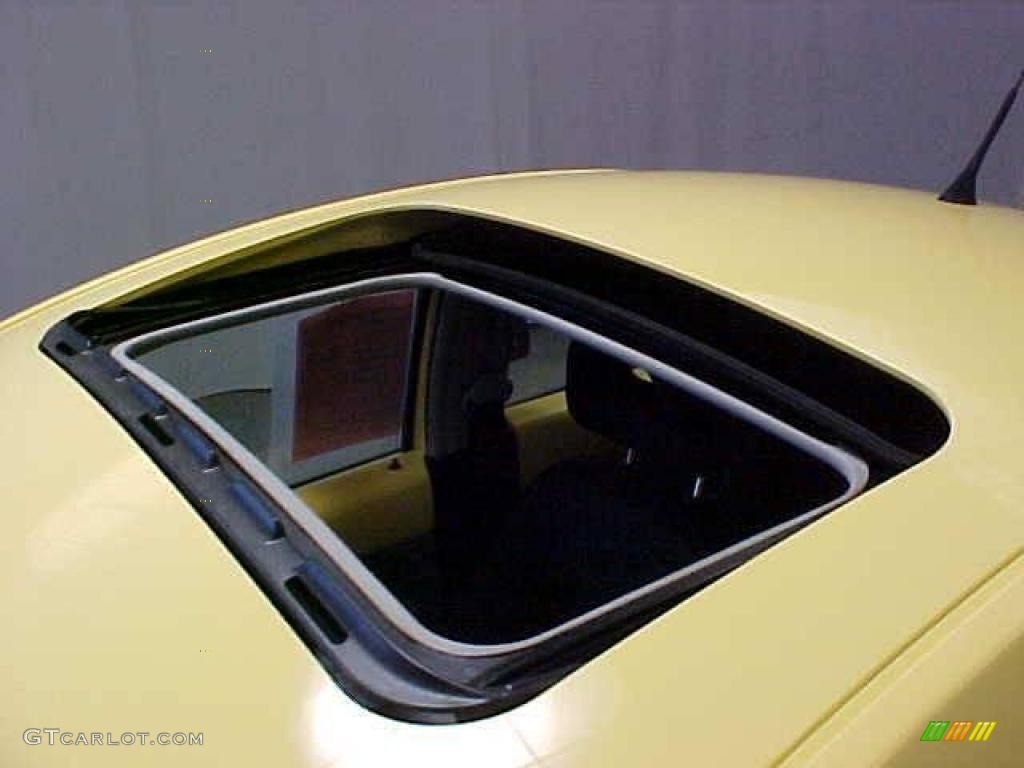 2001 New Beetle GLS Coupe - Yellow / Light Grey photo #21