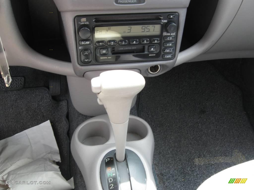 2000 ECHO Sedan - Super White / Warm Gray photo #14