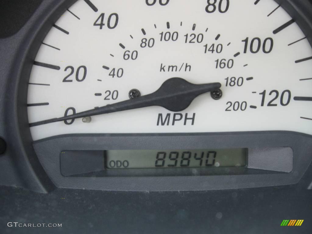 2000 ECHO Sedan - Super White / Warm Gray photo #15