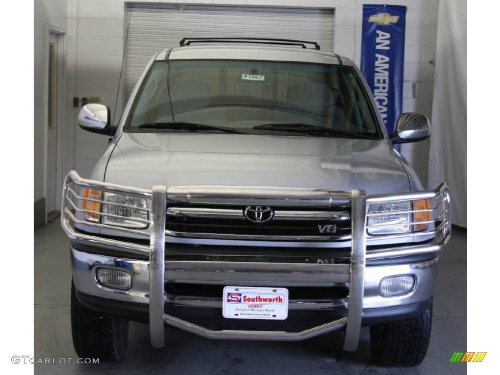 2000 Tundra SR5 Extended Cab 4x4 - Platinum Metallic / Light Charcoal photo #2