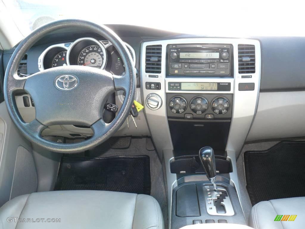 2004 4Runner SR5 4x4 - Galactic Gray Mica / Stone photo #9