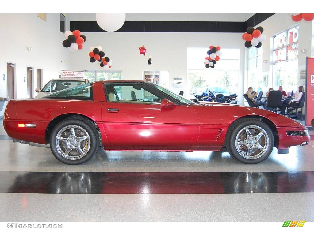 1995 Corvette Coupe - Brilliant Red Metallic / Beige photo #8