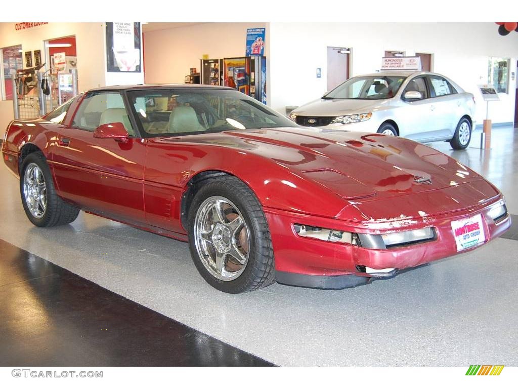 1995 Corvette Coupe - Brilliant Red Metallic / Beige photo #9