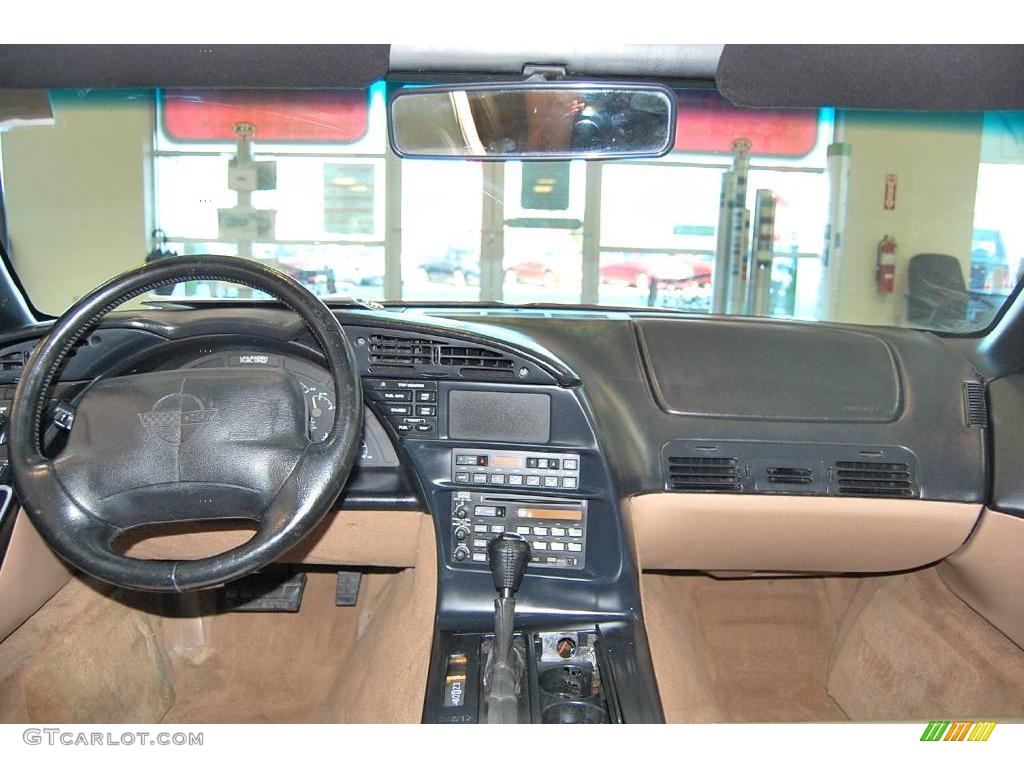 1995 Corvette Coupe - Brilliant Red Metallic / Beige photo #12