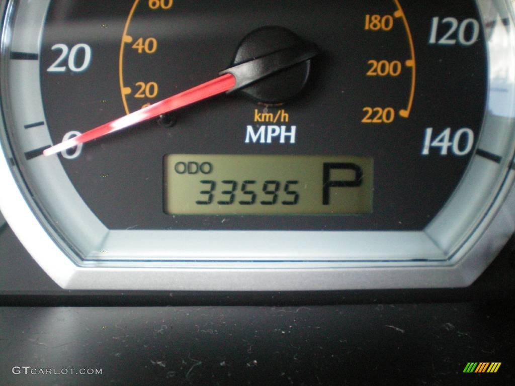 2006 Forenza Sedan - Absolute White / Grey photo #22