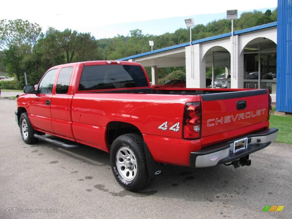 2005 Silverado 1500 Extended Cab 4x4 - Victory Red / Dark Charcoal photo #10