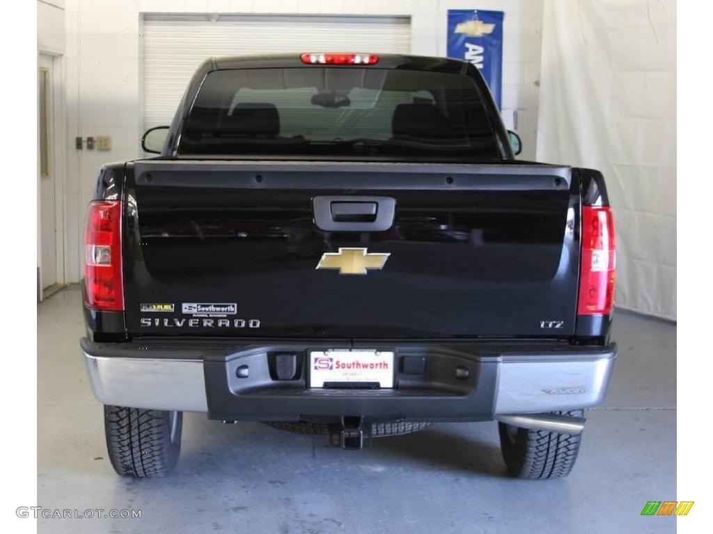 2009 Silverado 1500 LTZ Extended Cab 4x4 - Black / Ebony photo #3