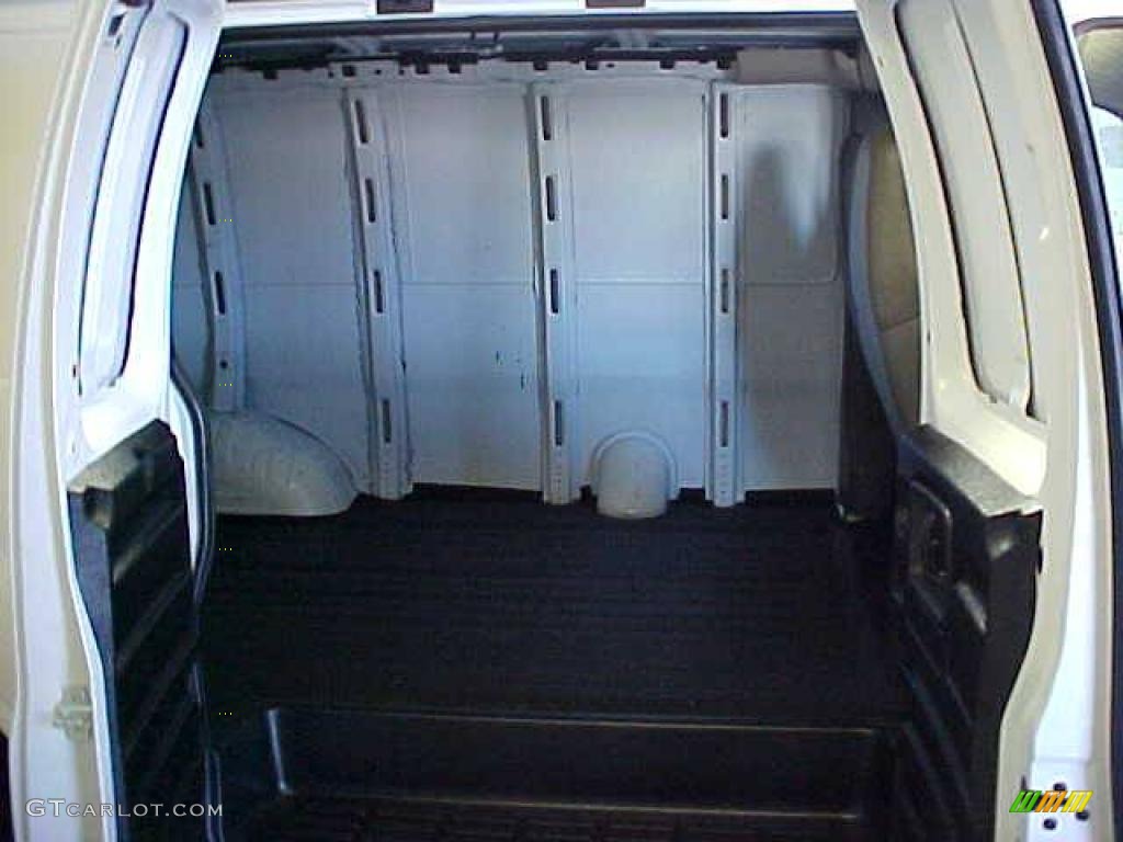 2009 Express 1500 Cargo Van - Summit White / Medium Pewter photo #10
