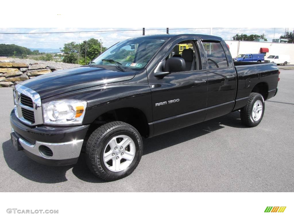 2007 Ram 1500 SLT Quad Cab 4x4 - Brilliant Black Crystal Pearl / Medium Slate Gray photo #1