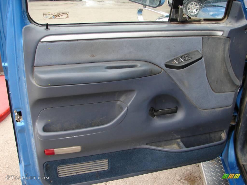 1992 F150 XLT Extended Cab - Bimini Blue Metallic / Blue photo #24
