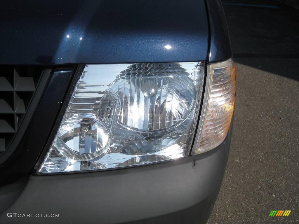 2003 Explorer XLS 4x4 - True Blue Metallic / Graphite Grey photo #15