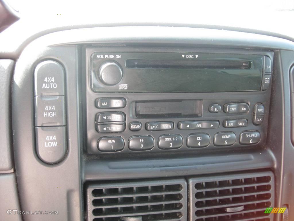 2003 Explorer XLS 4x4 - True Blue Metallic / Graphite Grey photo #29