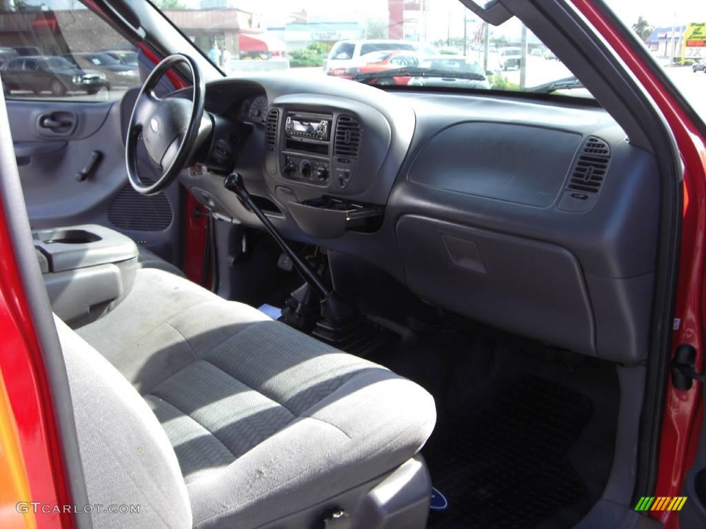 2003 F150 XL Regular Cab 4x4 - Bright Red / Dark Graphite Grey photo #9