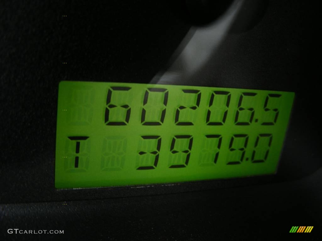 2005 F150 XL Regular Cab - Bright Red / Medium Flint Grey photo #24